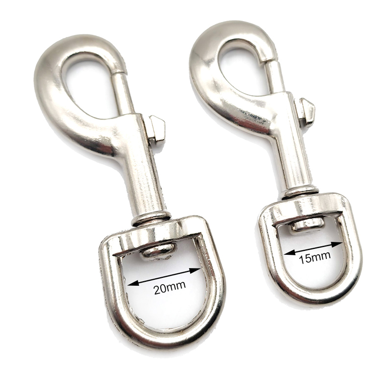 Dog Leash Clip.jpg